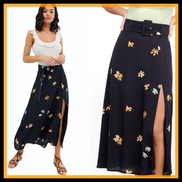 Capulet Dresses & Skirts - NWT CAPULET Devin Belted Skirt in Daisy Print